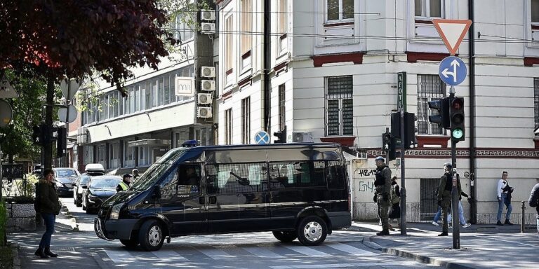 Zbog odavanja počasti žrtvama Dobrovoljačke ulice u nedjelju blokada ulica od 10 do 12 sati