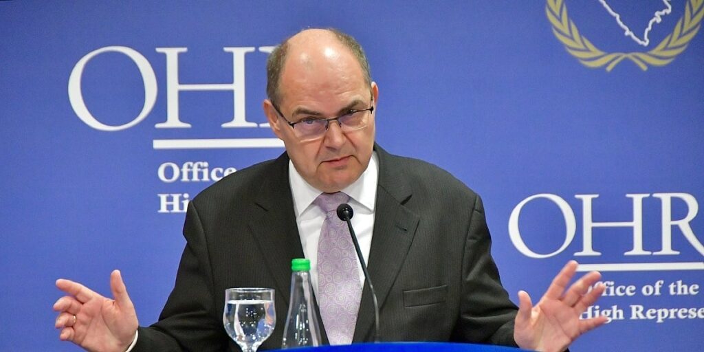 BiH je funkcionalna jer su visoki predstavnici intervenisali
