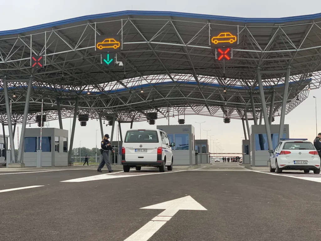 “Budućnost nam je svijetla, ljudi se vraćaju kući”