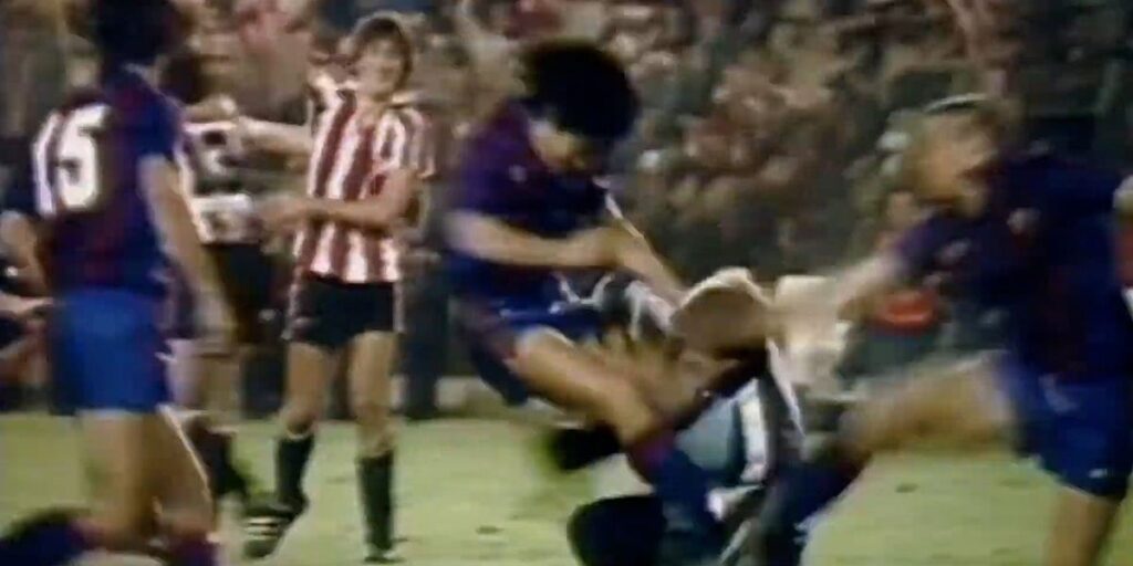 Dan kada se Maradona pretvorio u "Karate Kida" i tukao sve redom