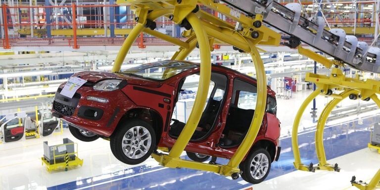 Evropa više ne može sama napraviti jeftin automobil, Kinezi postaju ključ opstanka