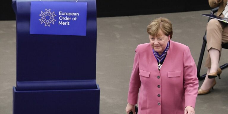 Među favoritima i Angela Merkel