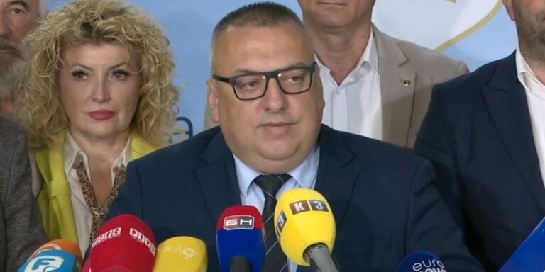 Ovo su zaključci SDS-a nakon sjednice Glavnog odbora: Nastavljaju pregovarati s opozicijom