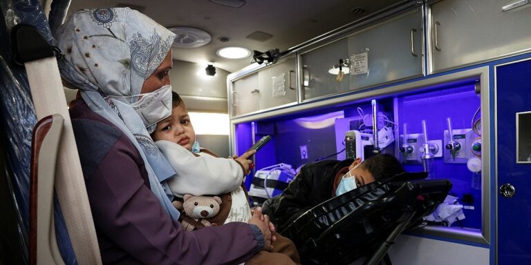 UNRWA upozorava da je u Pojasu Gaze prijavljeno više od 125.000 slučajeva kožnih infekcija