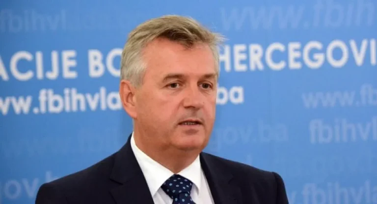 Adnan Smailbegović preuzeo kontrolu nad poznatom firmom i povlači je s berze