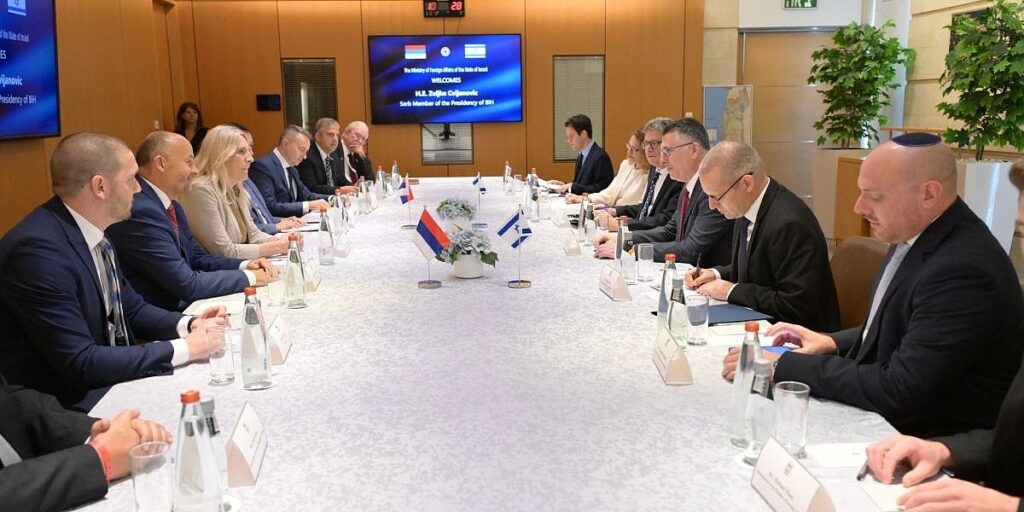 Cvijanović u Izraelu bez zastave BiH, predstavljana kao "srpski član"