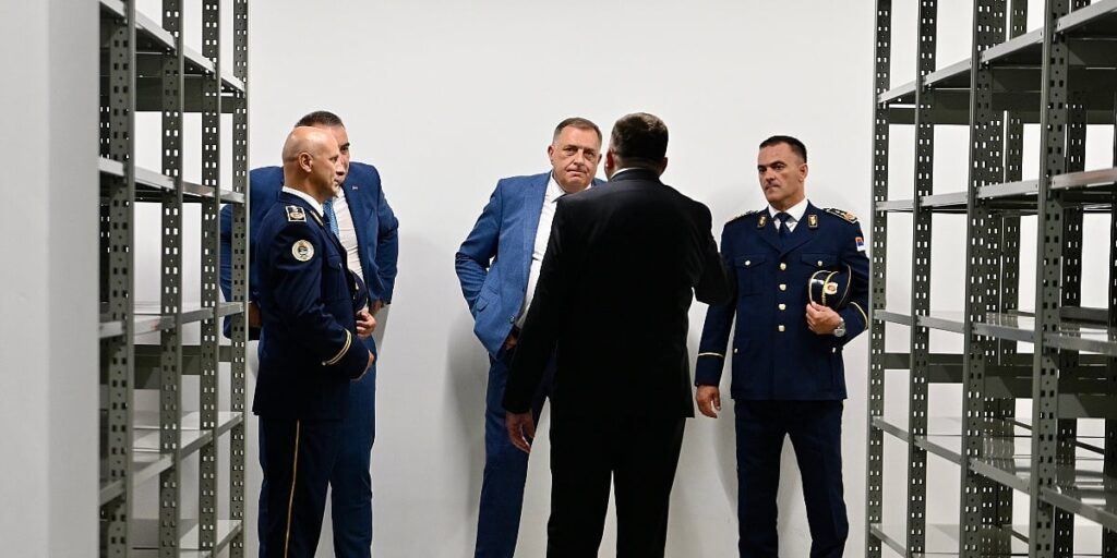 Da li je "sukob" s Izetbegovićem znak loših predizbornih anketa?