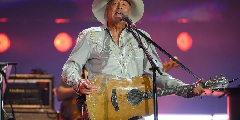 Legenda country muzike Alan Jackson održao oproštajni koncert pred hiljadama fanova