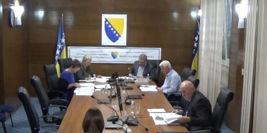 Po 3.000 KM moraju platiti HDZ, HDZ 1990, NiP i SNSD, Lučić 6.000 KM