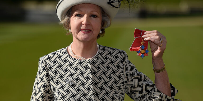 Preminula Penelope Keith, zvijezda britanskih serija "The Good Life" i "To the Manor Born"