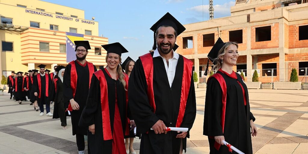 "Svijetu su potrebni etični lideri i promišljeni građani"