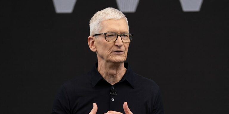 Tim Cook najavio neizbježna povećanja cijena Appleovih proizvoda, razlog je memorija