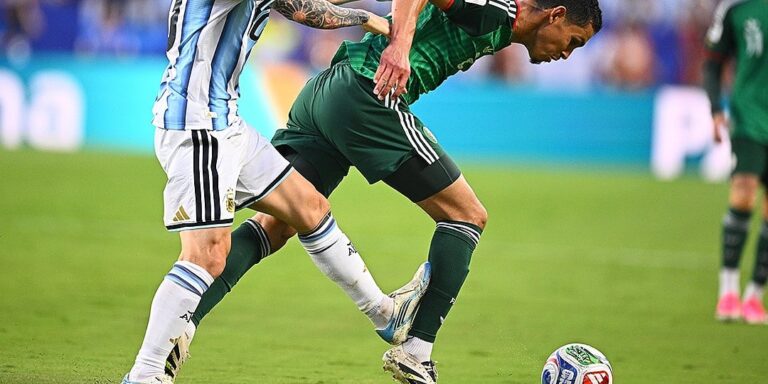 Traže objašnjenje zašto Messi nije dobio crveni karton