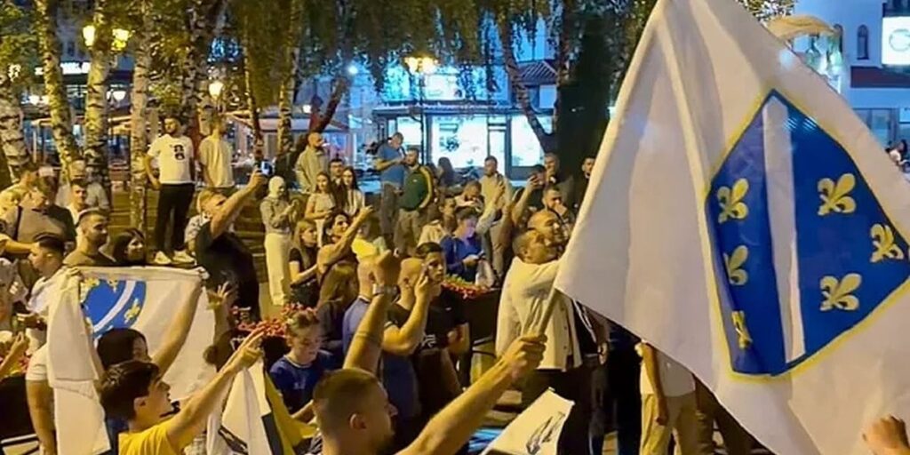 Vatrena atmosfera i pjesme na ulicama nakon pobjede BiH