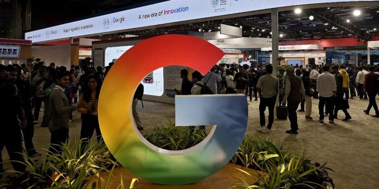 EU zahtijeva od Googlea da omogući AI konkurentima veći pristup Androidu