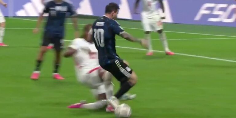 Englezi se hvataju za slamku, tvrde da je Messi napravio faul prije drugog gola Argentine