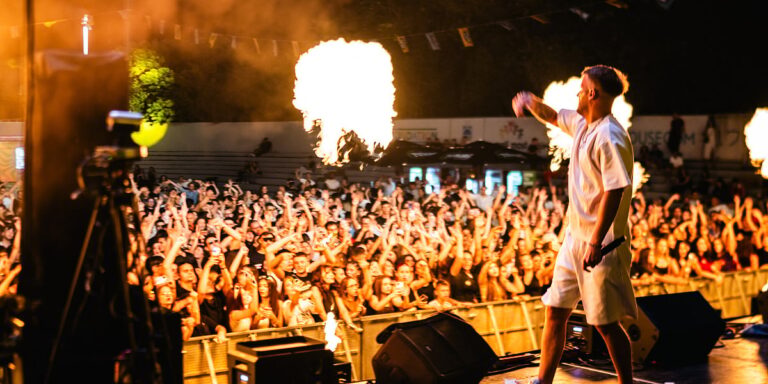 Hadži prodane duše, Galija, Grše i Inas obilježili treću noć festivala