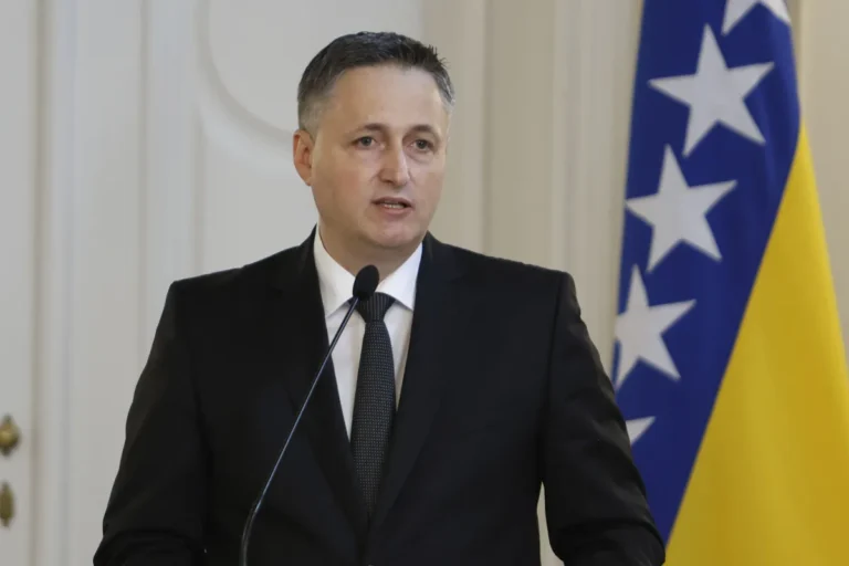 Hrvatska nema pravo da se miješa u unutrašnja pitanja suverene države Bosne i Hercegovine