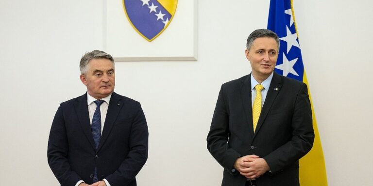 Komšić i Bećirović uputili saučešće emiru Katara šeiku Tamimu bin Hamadu Al Thaniju zbog smrti njegovog oca