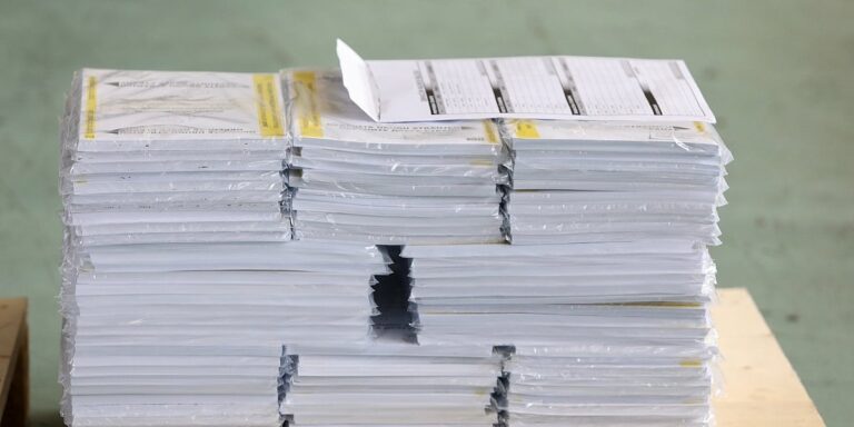 Na ovim izborima učestvuje čak 45 političkih subjekata manje nego 2022.