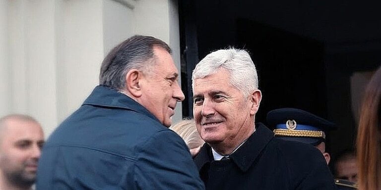 "Sasvim je prirodno da Hrvatska stane uz svoj hrišćanski katolički hrvatski narod"