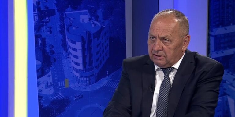 Ušli smo u predizbornu kampanju, pokažite platne liste