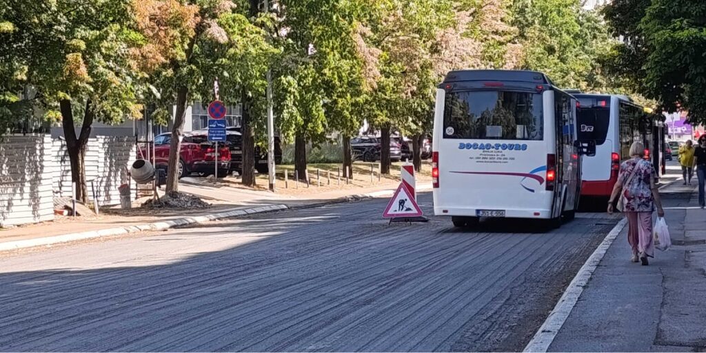 Vozači ogorčeni, taksisti tvrde da "grad stoji"