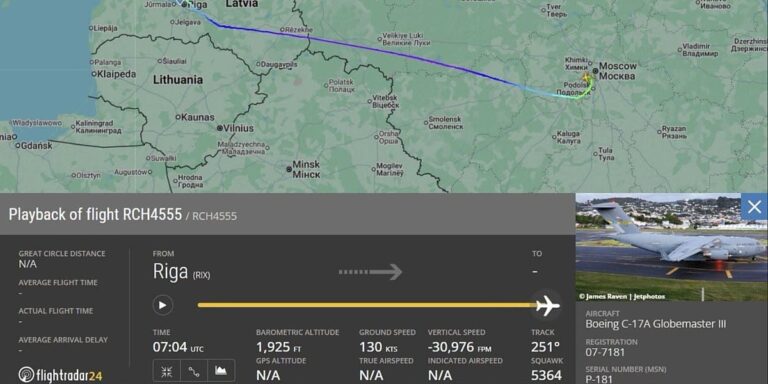 Američki vojni avion sletio na aerodrom u Moskvi