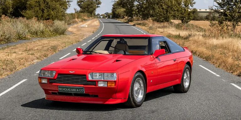 Aston Martin Zagato s pređenih 965 kilometara proveo je u skladištu 30 godina