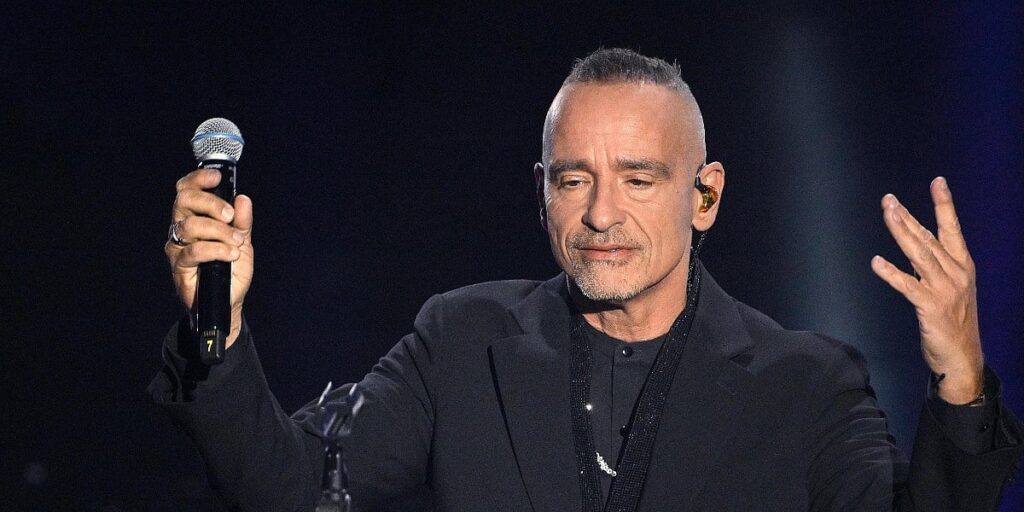 Eros Ramazzotti otkazao američku turneju zbog oporavka nakon operacije glasnica