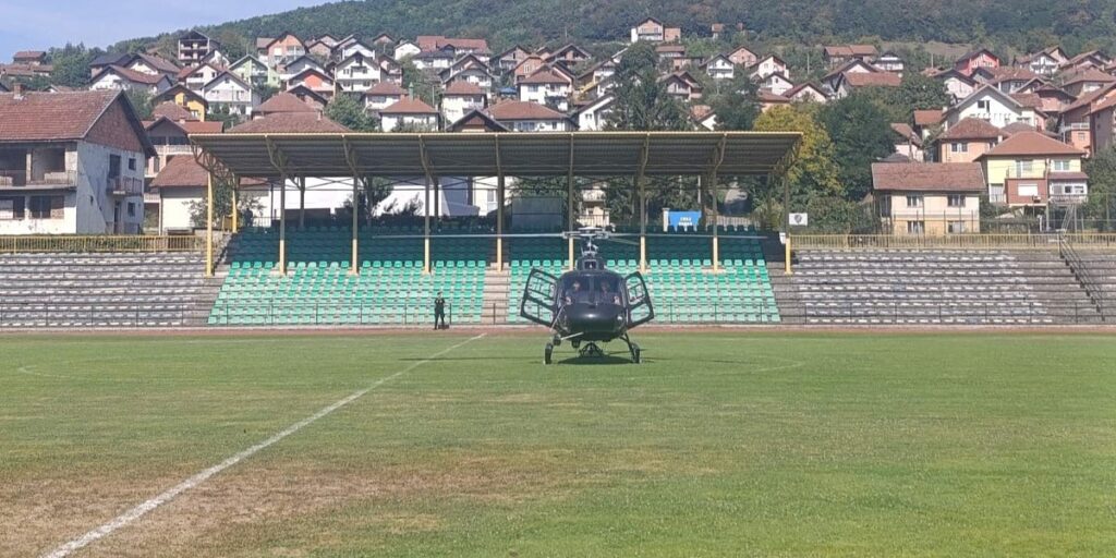 Helikopter iz Zeničko-dobojskog kantona stigao u Goražde, gasit će požar na Vranovini