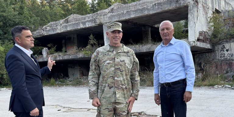 Jedna od tema i Titova vila Gorica Jedna od tema i Titova vila Gorica