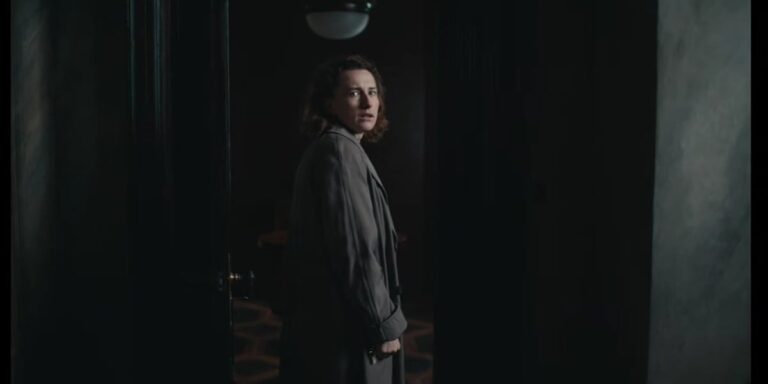 Historijska drama s misterioznom radnjom