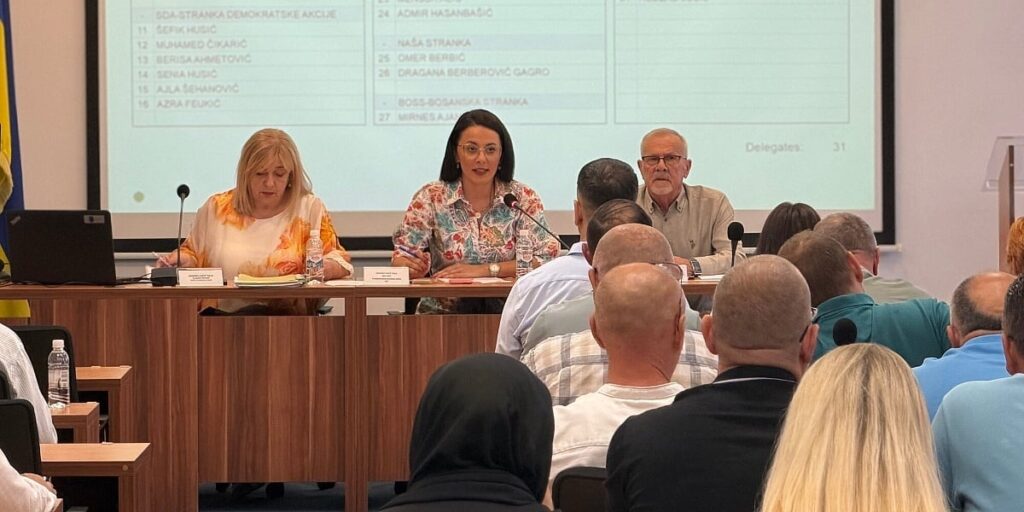 Nakon veličanja Ratka Mladića Tuzlaci traže reakciju Tužilaštva BiH i procesuiranje odgovornih
