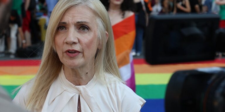 Samo je za SDA godina provedena u školi izgubljena godina