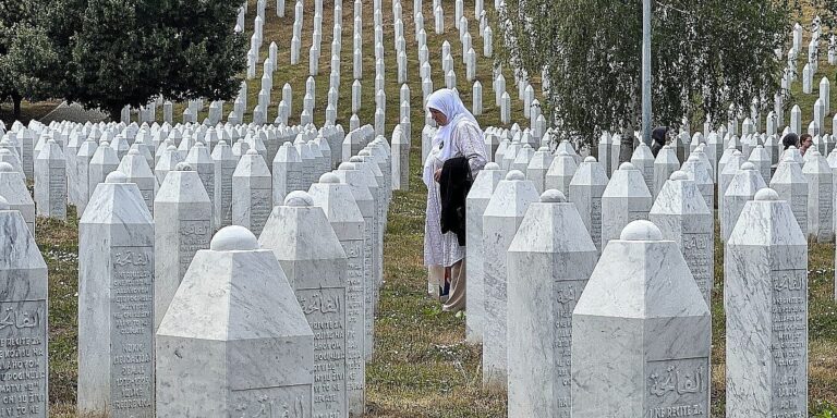 Udruženje žrtava genocida i Majke Srebrenice poslale prijavu protiv RTRS-a Tužilaštvu BiH i RAK-u