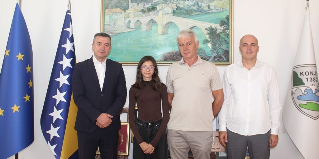 Upriličen prijem za učenicu Lejlu Dedić koja će nastupiti na evropskom takmičenju