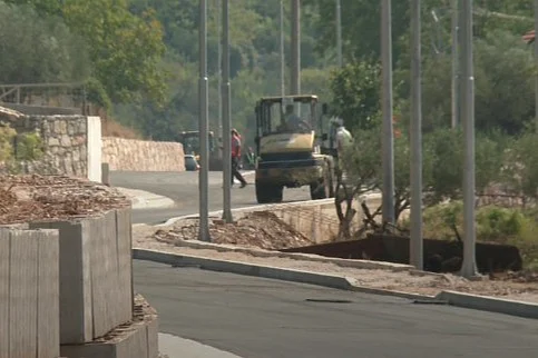 Od Ravnog do Slanog za 20 minuta: Završava se izgradnja ceste od Zavale do granice BiH, dio finansirala Hrvatska