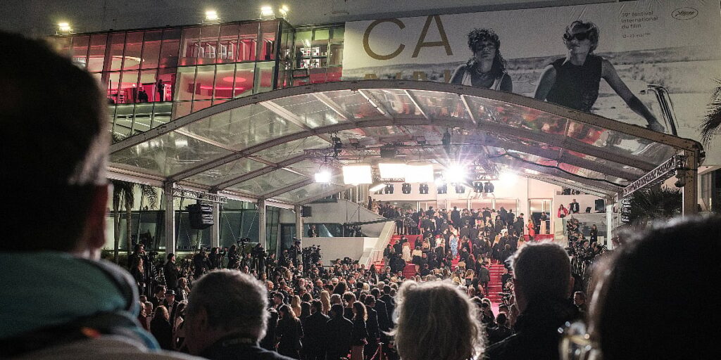 600 filmskih radnika potpisalo peticiju protiv milijardera