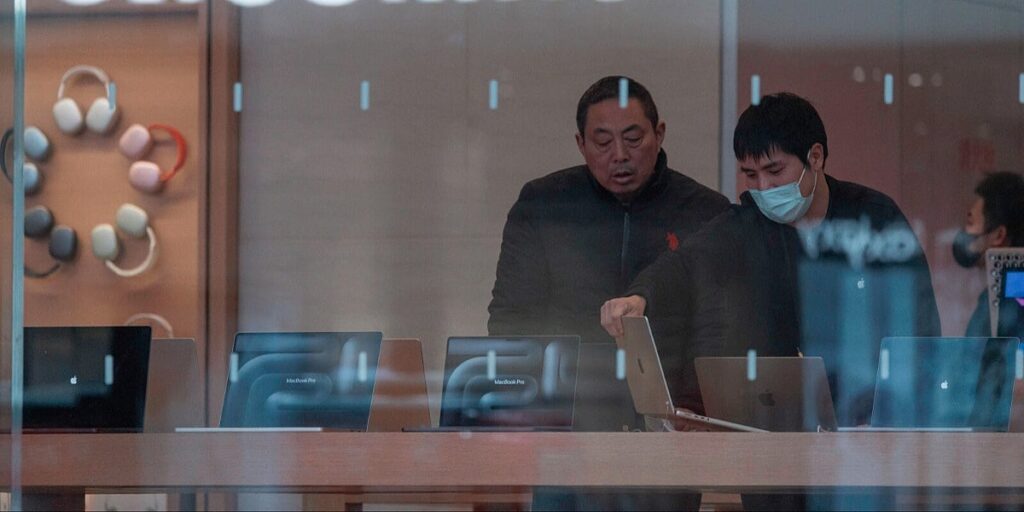 Apple iskoristio kašnjenje Samsunga i povećao prodaju iPhonea u SAD-u Apple iskoristio kašnjenje Samsunga i povećao prodaju iPhonea u SAD-u