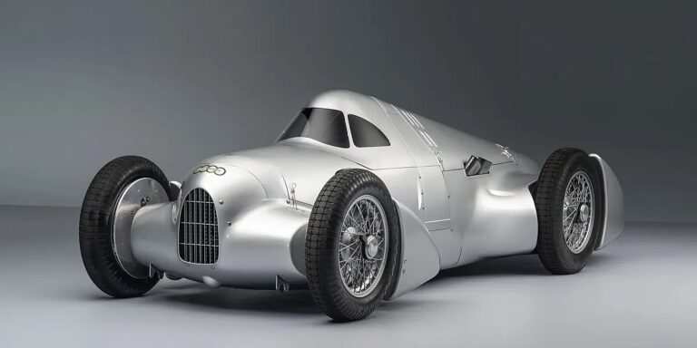 Audijev novi superautomobil s V16 motorom dizajniran je prije više od 90 godina