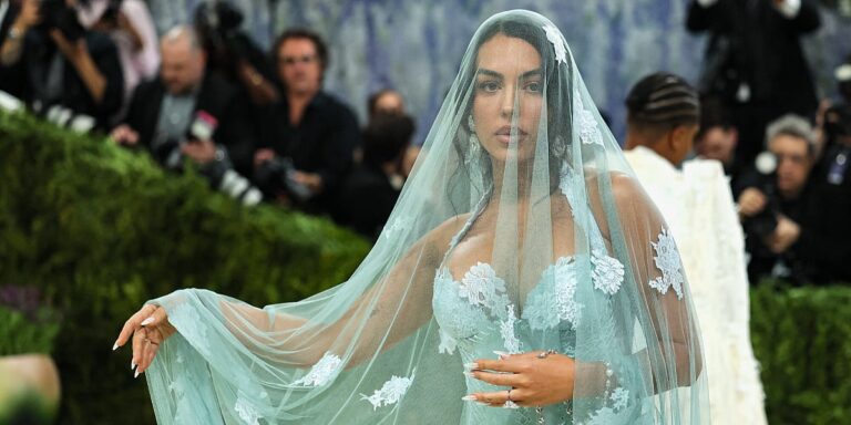 Georgina Rodriguez na Met Gali nosila krunicu od sedam miliona eura, haljina imala skrivene poruke