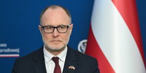 Latvijski ministar odbrane podnio ostavku nakon što su ukrajinski dronovi pogodili dva skladišta nafte u toj zemlji