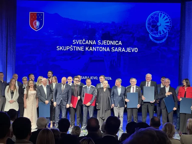 Među laureatima Edin Džeko i posthumno Halid Bešlić