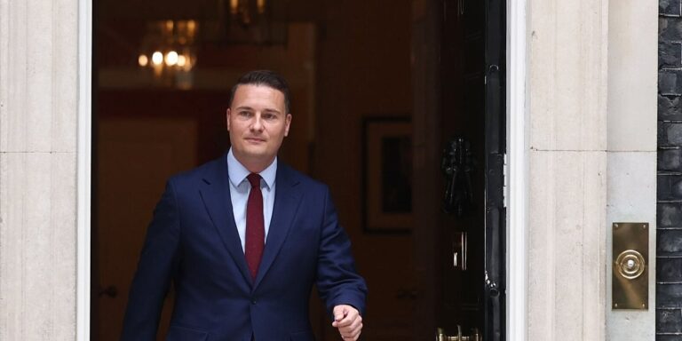 Ministar dao ostavku i direktno prozvao premijera