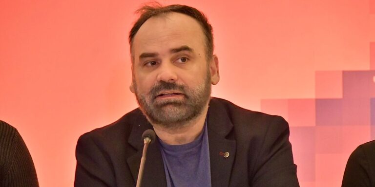Nedopustivo je da program određuju strah i pritisci