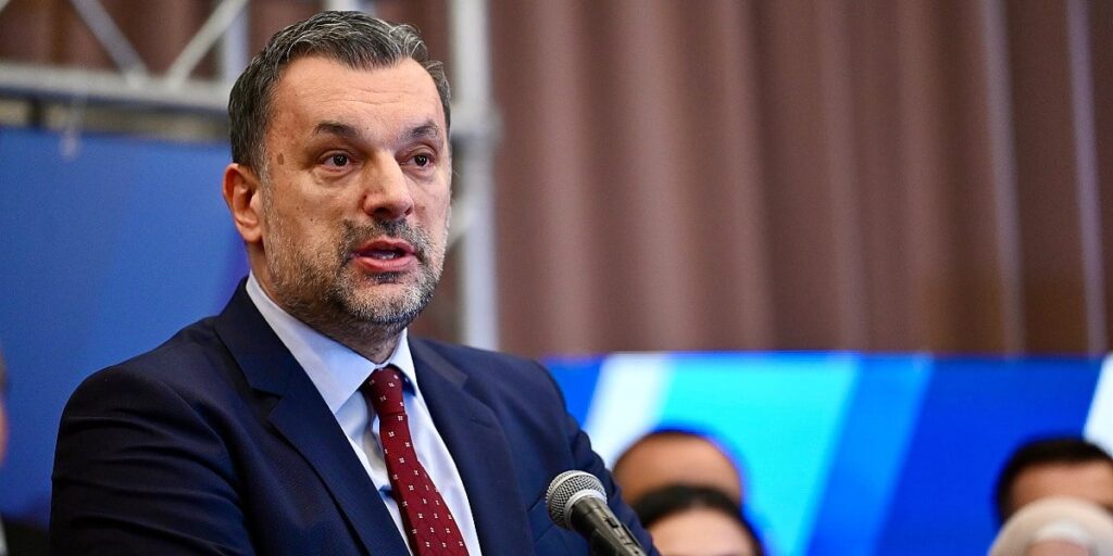 NiP traži da UIO razmatra finansijsko poravnanje između entiteta kako bi odblokirali otvaranje GP Gradiška NiP traži da UIO razmatra finansijsko poravnanje između entiteta kako bi odblokirali otvaranje GP Gradiška