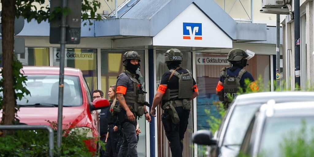 Okončana talačka kriza u Njemačkoj, policija oslobodila ljude koji nisu povrijeđeni