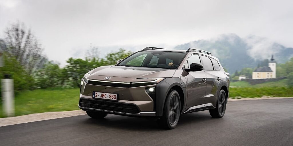 Praktični električni SUV s kojim su Japanci sazreli i ispekli zanat