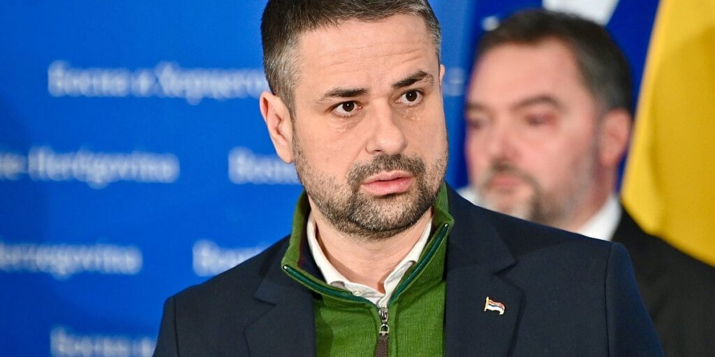 Preko glave mi je priča o Planu rasta, sve što gubimo je milijardu eura kredita Preko glave mi je priča o Planu rasta, sve što gubimo je milijardu eura kredita